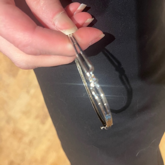 Diamond Bracelet - Picture 12 of 12